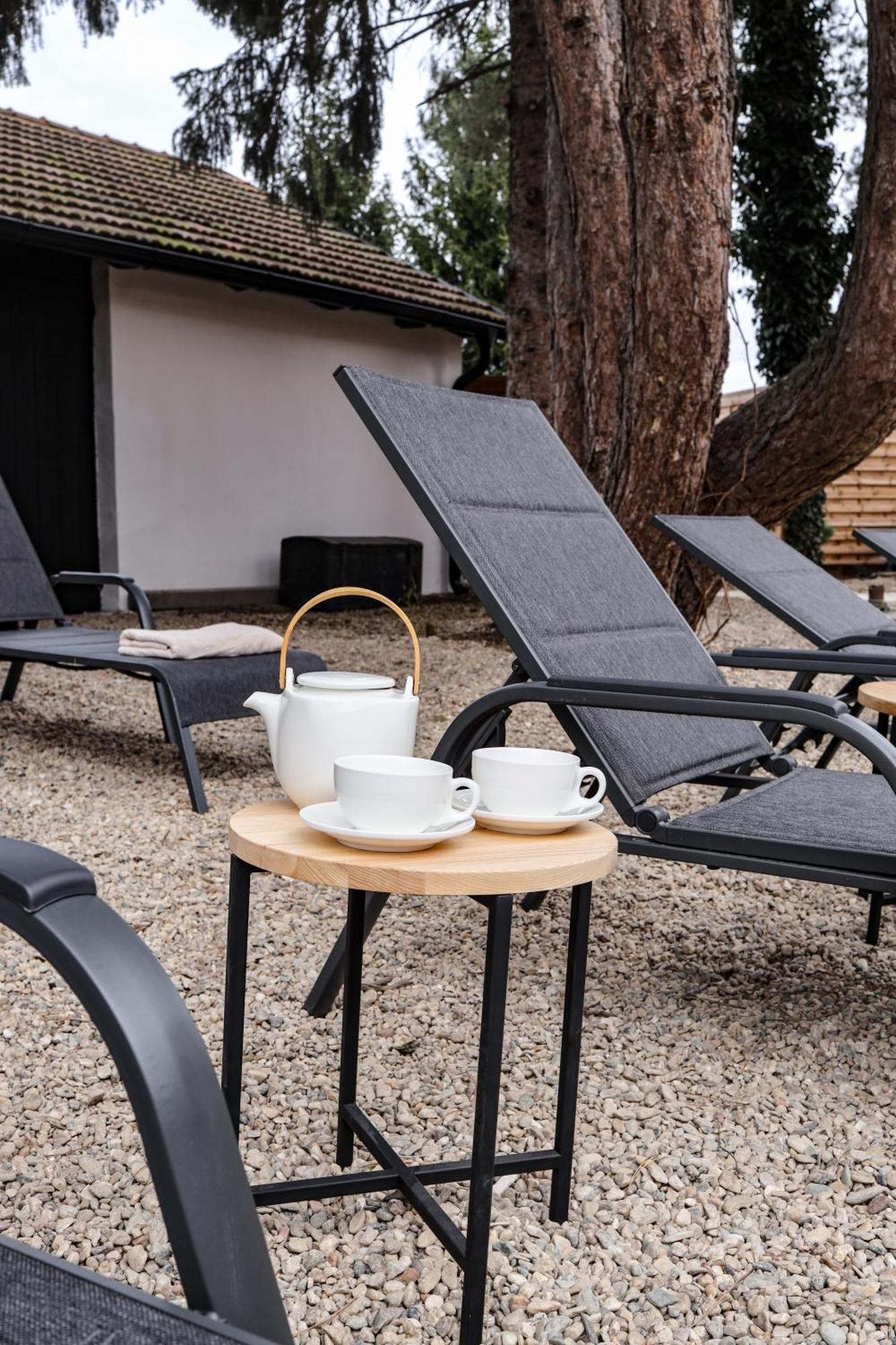 Golden Golem Hotel & Spa Prag Exterior foto